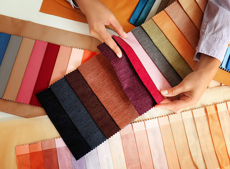 shutterstock-755350933-textile-retailers-16-l7r8y